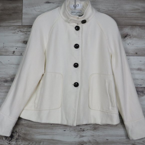 Banana Republic Jackets & Blazers - Banana Republic* Women's Button Down Turtle Neck Curved Hem Split Back Jacket~ L